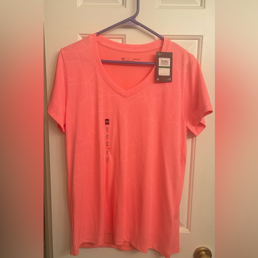 Coral Under Armour. Brand new